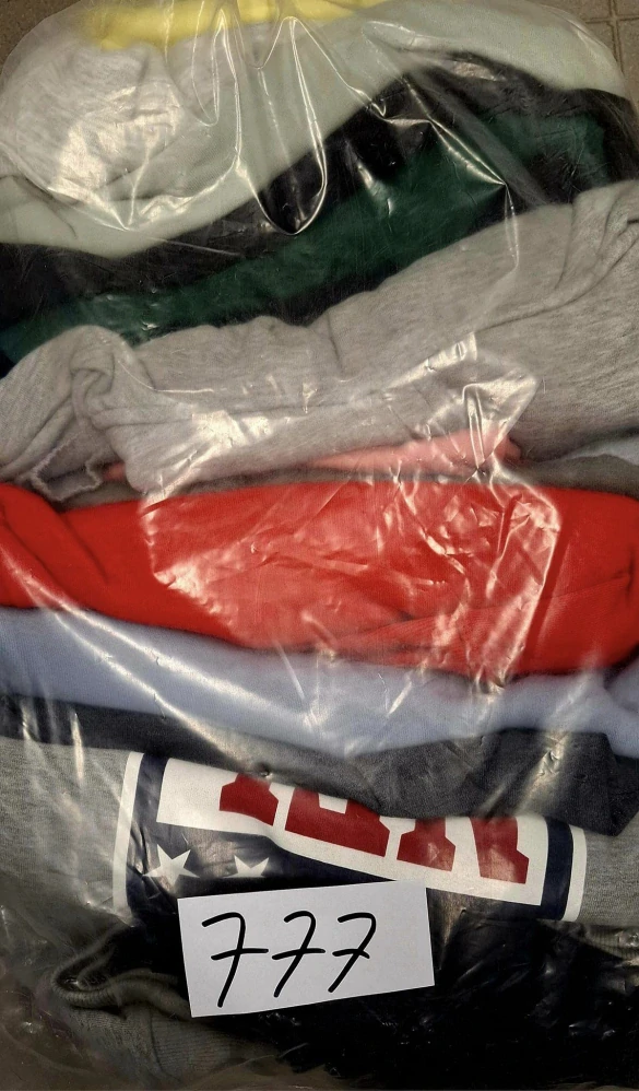 Balík 777, 5 Kg, Výběrové mikiny pro dospělé, 1 jakost + cream