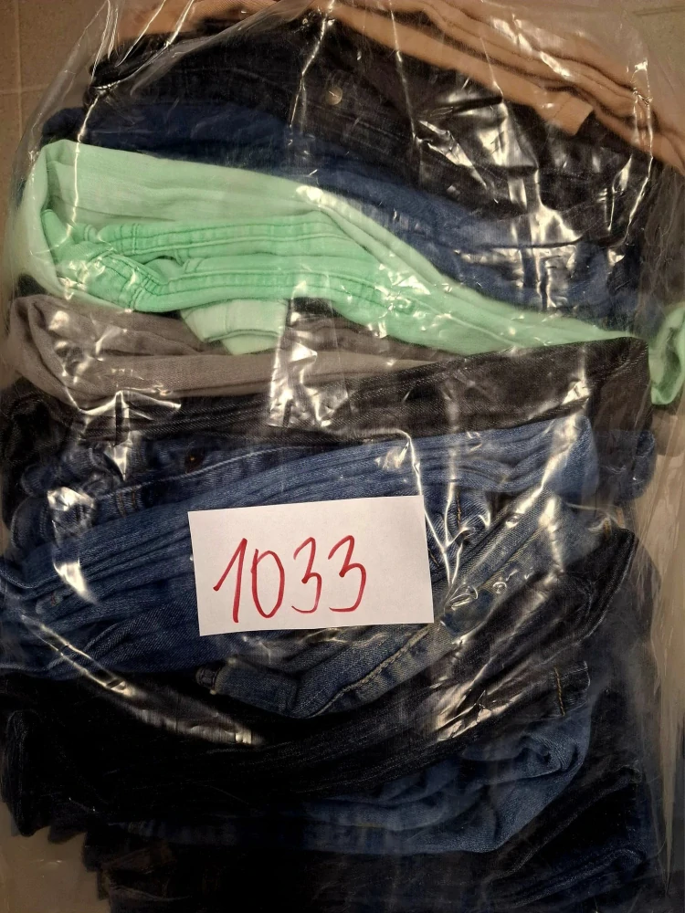 Balík 1033, 10 Kg Elastické kalhoty dámské, 1 jakost, akční cena 507 Kč + 65 Kč Balíkovna