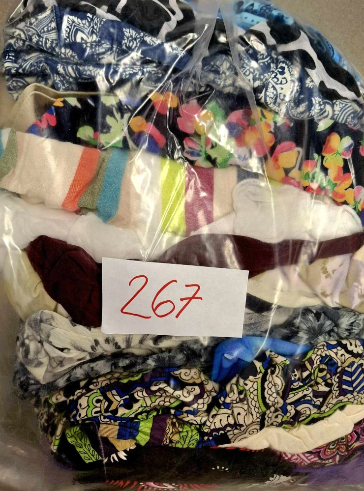 Balík 267/25, 5 Kg, Dámské šaty letní, 1 jakost, cca 20-25 ks v balení