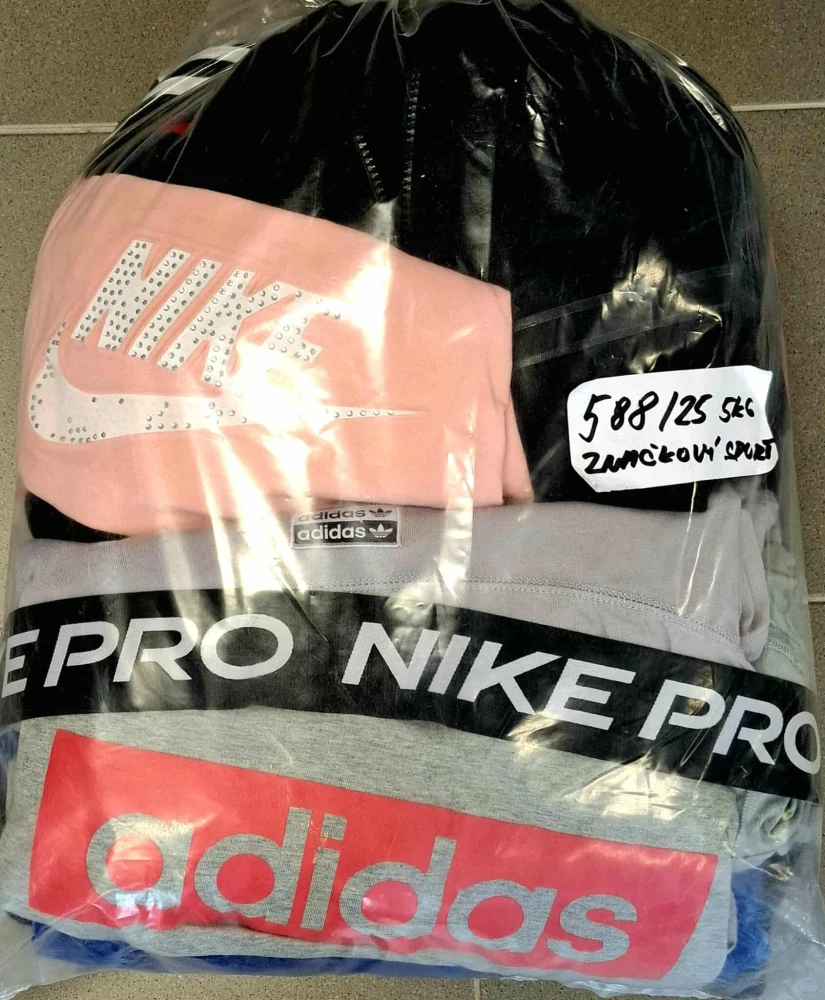 Balík 588/25, Značkový sport pro dospělé a děti + jiné značky., Originál 5 kg,1,2 jak.