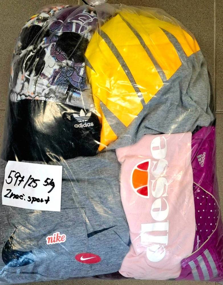 Balík 597/25, Značkový sport pro dospělé a děti + jiné značky., Originál 5 kg,1,2 jak.