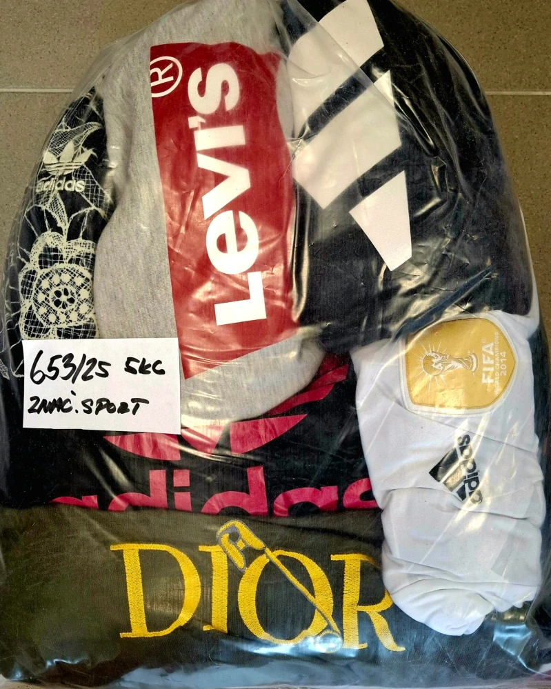 Balík 653/25, Značkový sport pro dospělé a děti + jiné značky., Originál 5 kg,1,2 jak.
