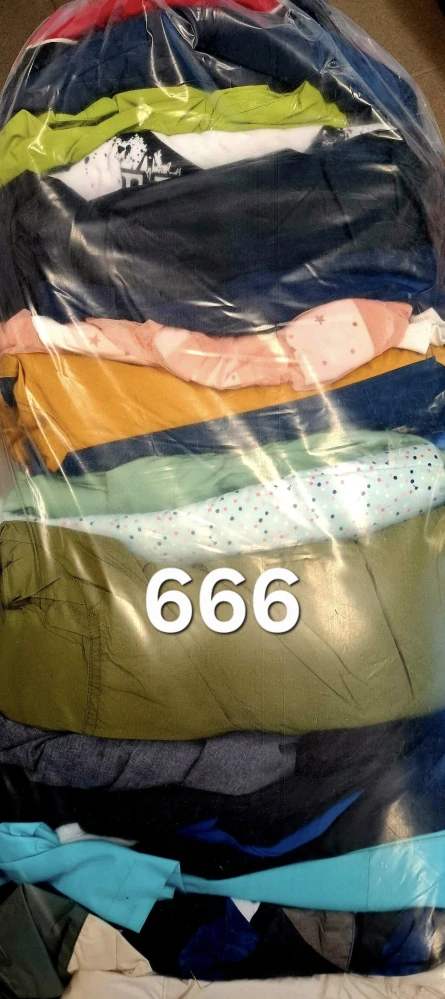 Balík 666/25 – 10 kg Mix na praní dětský zimní – 1. jakost + cream