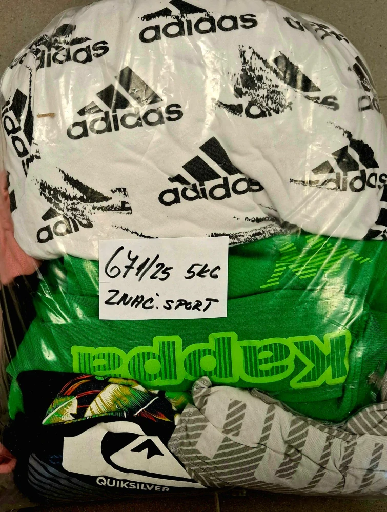 Balík 671/25, Značkový sport pro dospělé a děti + jiné značky., Originál 5 kg,1,2 jak.