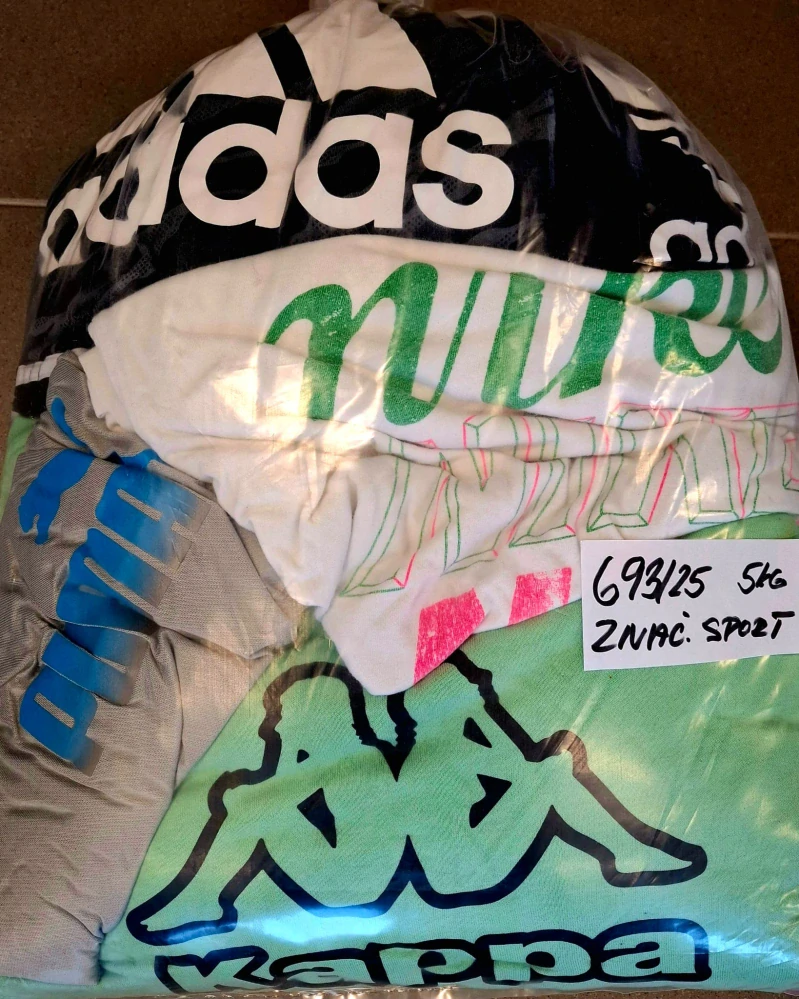 Balík 693/25, Značkový sport pro dospělé a děti + jiné značky., Originál 5 kg,1,2 jak.