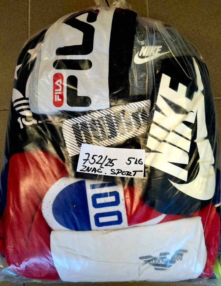 Balík 752/25, Značkový sport pro dospělé a děti + jiné značky., Originál 5 kg,1,2 jak.