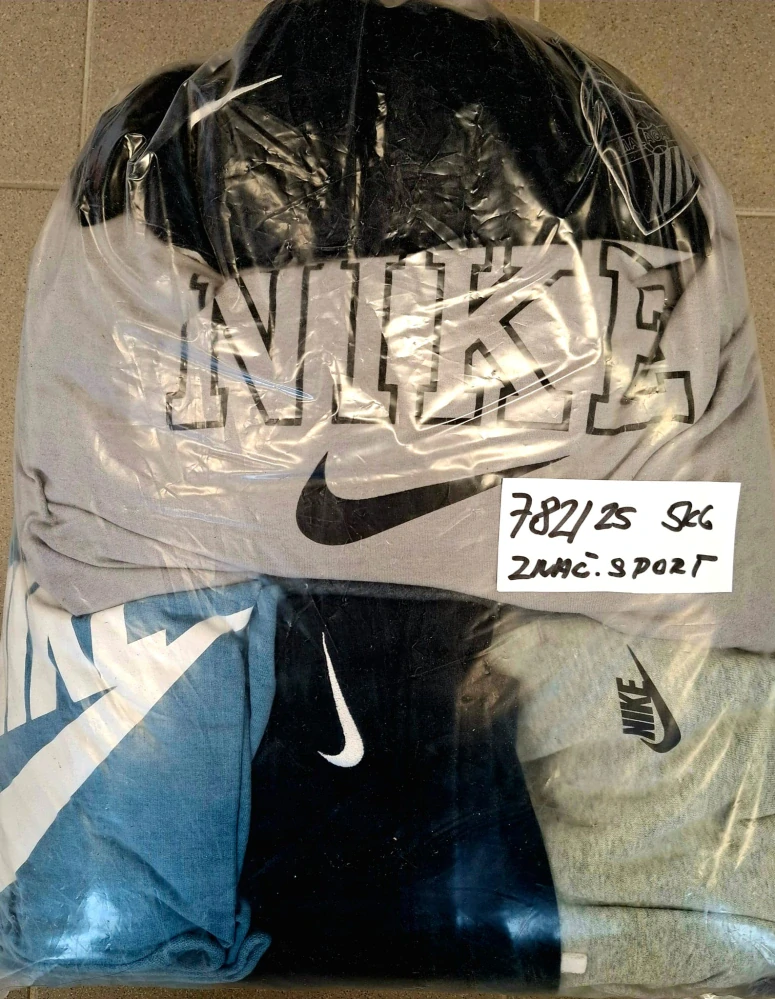 Balík 782/25, Značkový sport pro dospělé a děti + jiné značky., Originál 5 kg,1,2 jak.