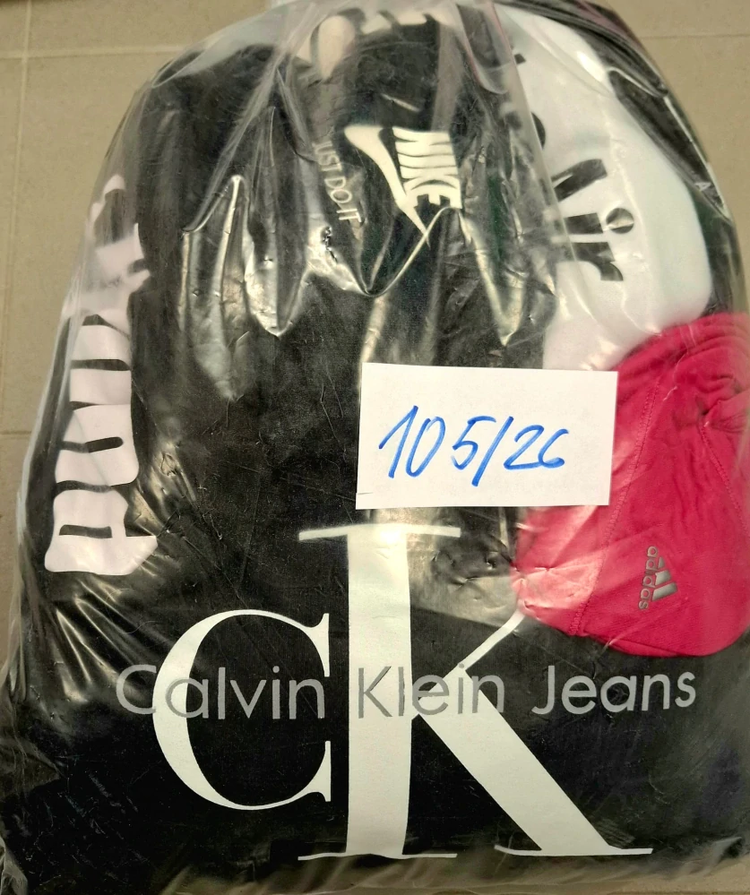 Balík 105/26, Značkový sport pro dospělé a děti + jiné značky., Originál 5 kg,1,2 jak.