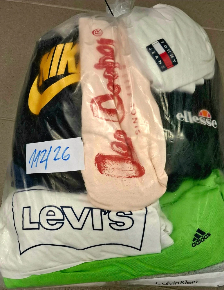 Balík 112/26, Značkový sport pro dospělé a děti + jiné značky., Originál 5 kg,1,2 jak.