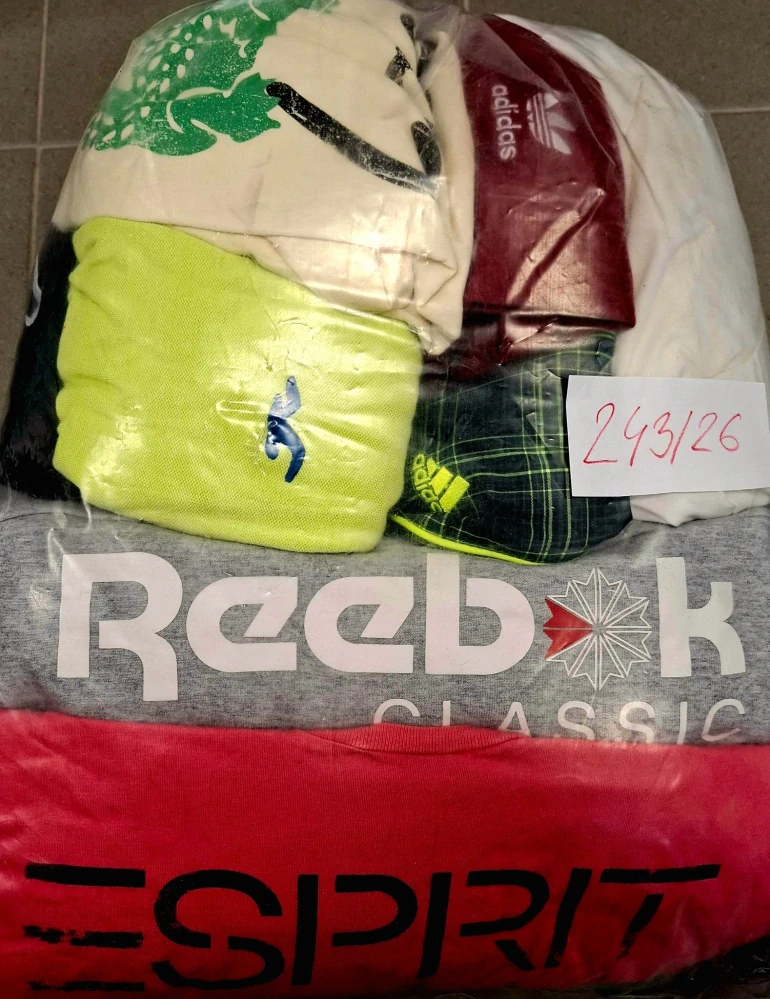 Balík 243/26, Značkový sport pro dospělé a děti + jiné značky., Originál 5 kg,1,2 jak.