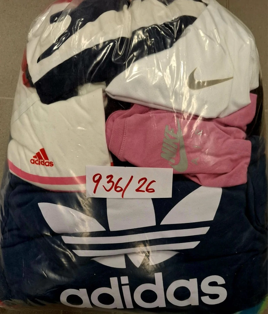 Balík 936/26, Značkový sport pro dospělé a děti + jiné značky., Originál 5 kg,1,2 jak.