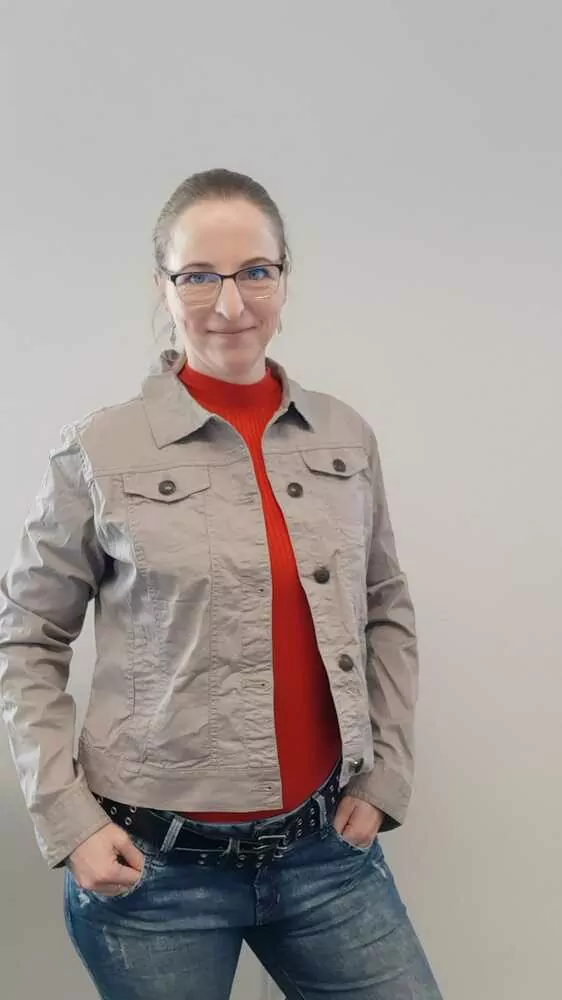 Balík 211, Výběrové bundy pro dospělé, 4,6 kg, letní, 1 jak.+ cream