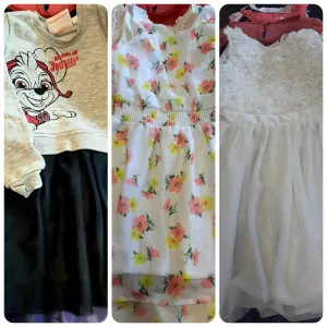 Balík 468, Dívčí sváteční oblečení, 5 kg, 1 jak.+cream