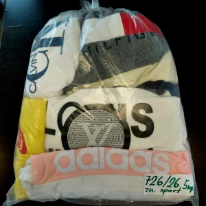Balík 726/26, Značkový sport pro dospělé a děti + jiné značky., Originál 5 kg,1,2 jak.