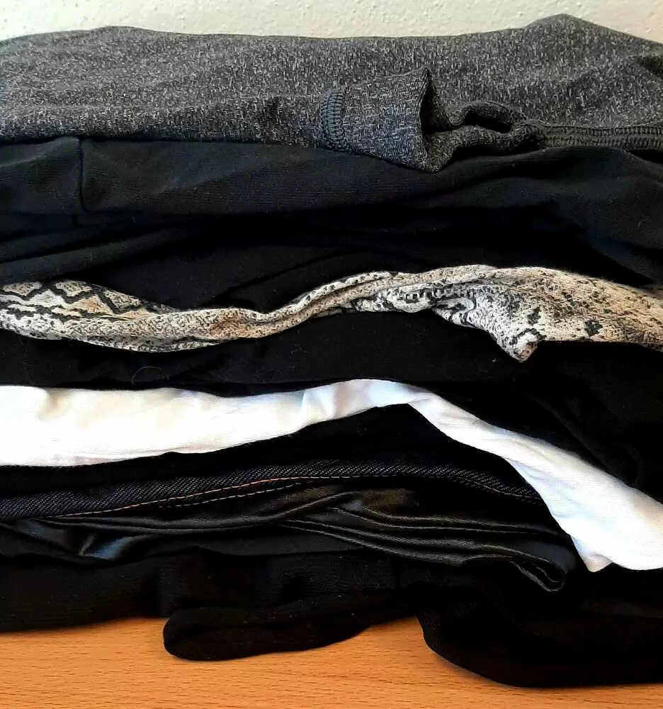 Balík 733, Dámské legíny L, 2,5 Kg, 1 jakost, 12 ks