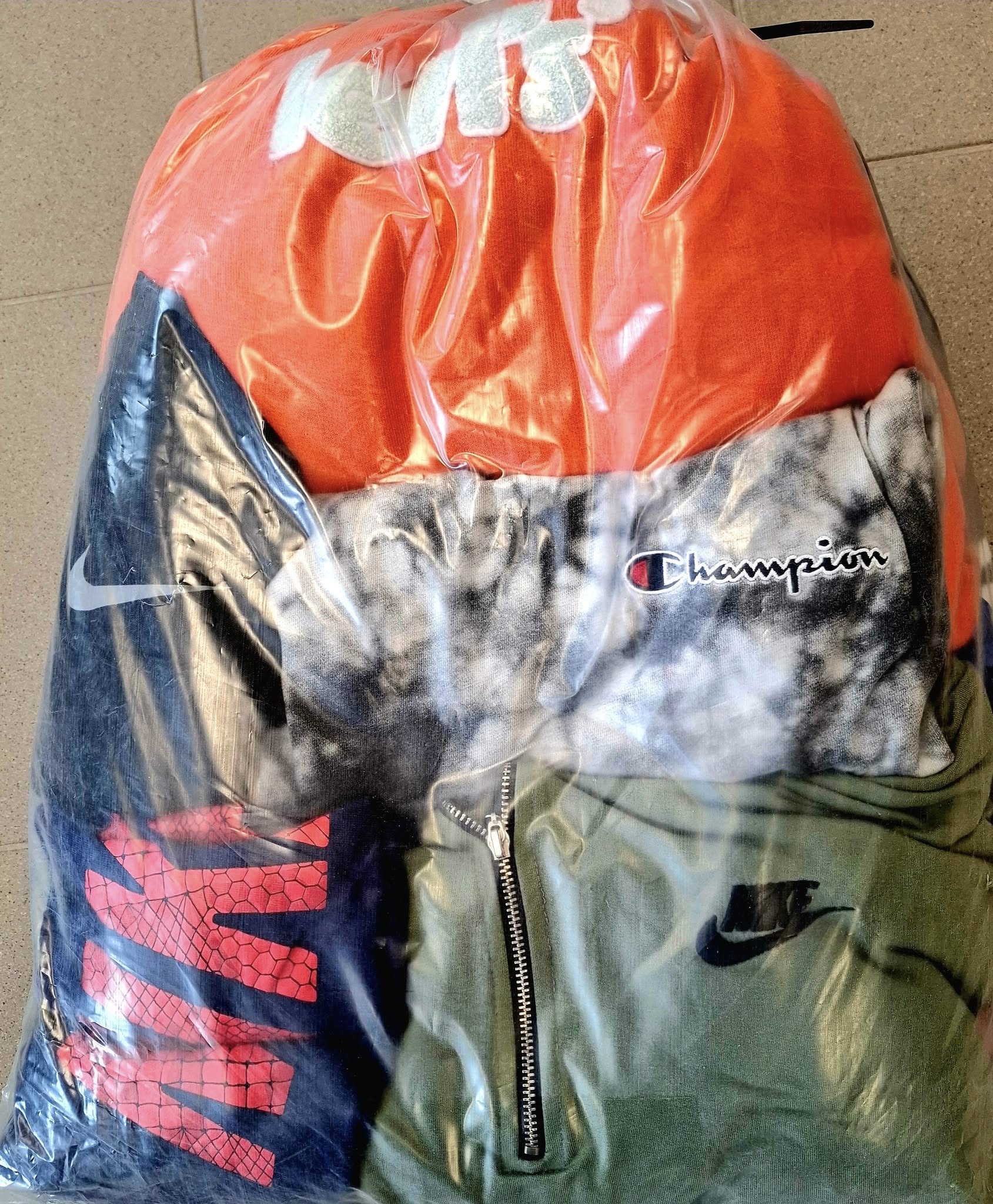 Balík 560/25, Značkový sport pro dospělé a děti + jiné značky., Originál 5 kg,1,2 jak.