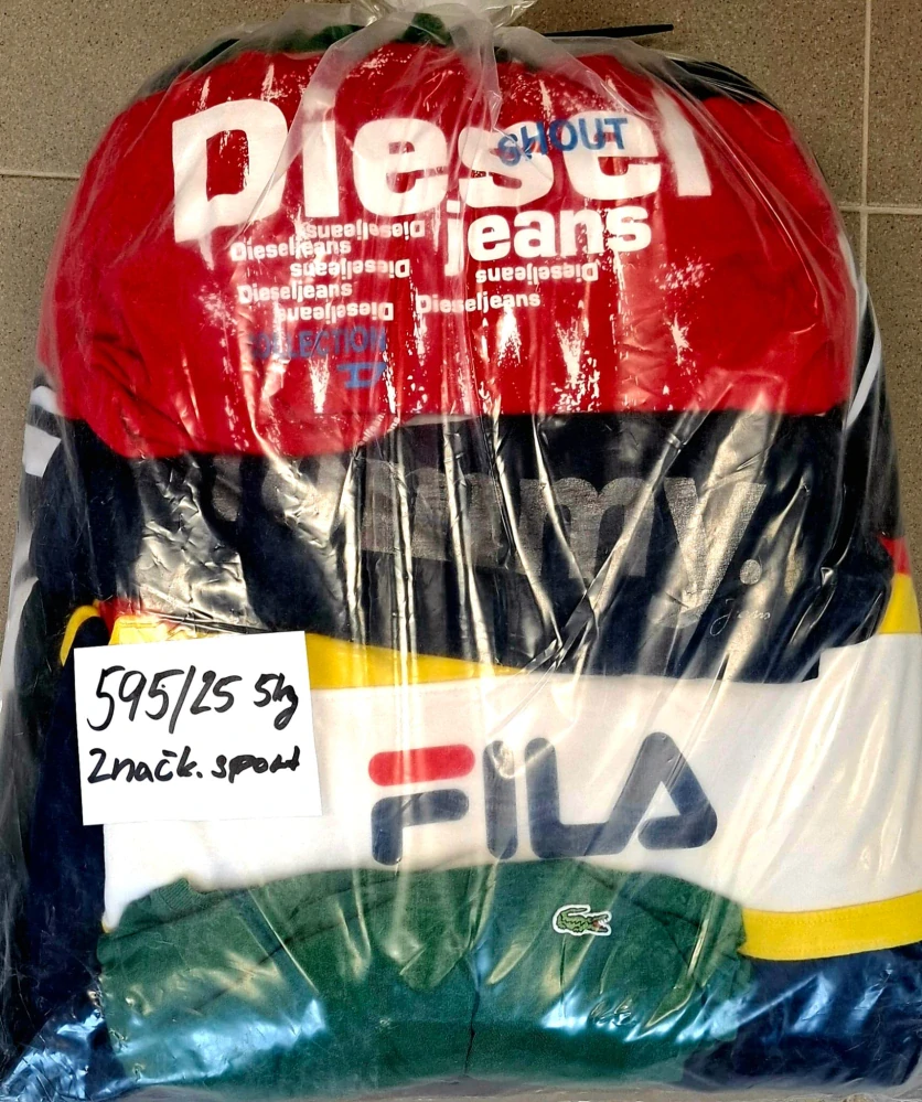 Balík 595/25, Značkový sport pro dospělé a děti + jiné značky., Originál 5 kg,1,2 jak.