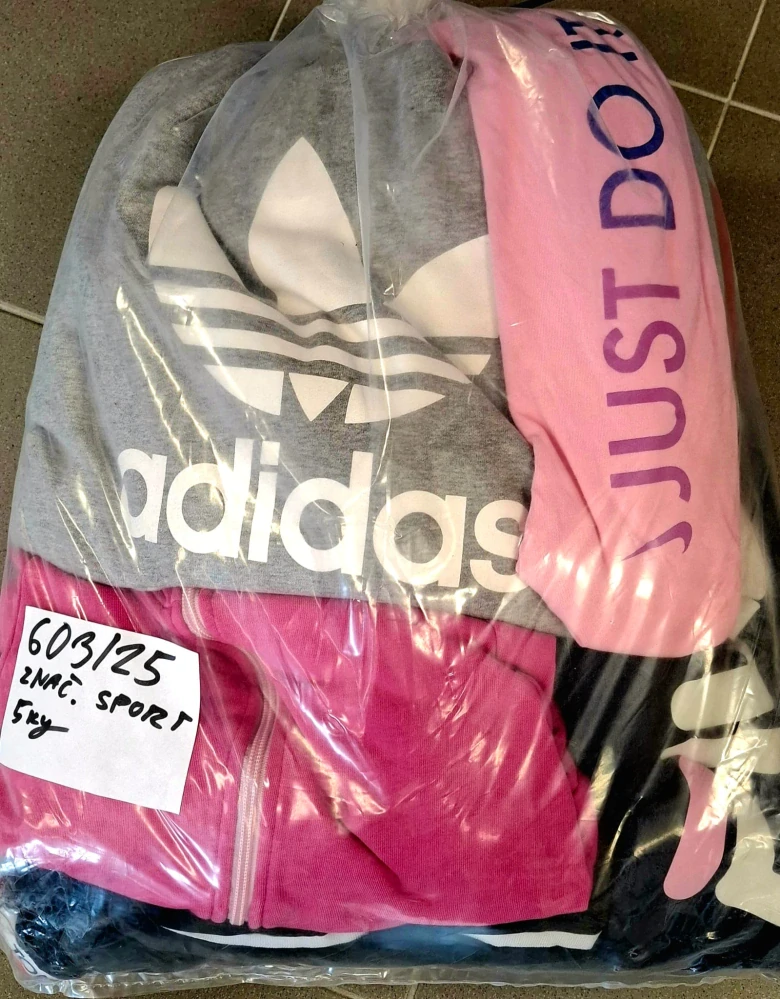 Balík 603/25, Značkový sport pro dospělé a děti + jiné značky., Originál 5 kg,1,2 jak.