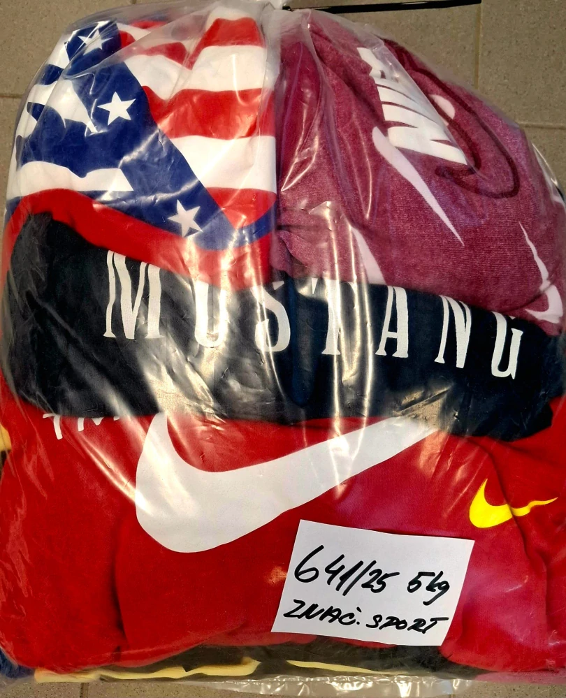 Balík 641/25, Značkový sport pro dospělé a děti + jiné značky., Originál 5 kg,1,2 jak.