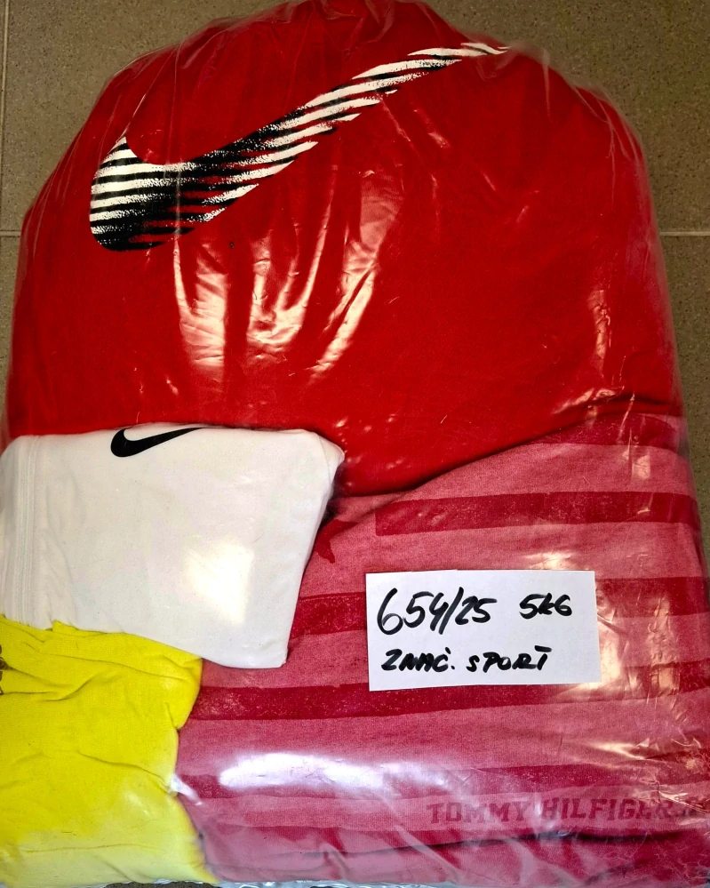 Balík 654/25, Značkový sport pro dospělé a děti + jiné značky., Originál 5 kg,1,2 jak.