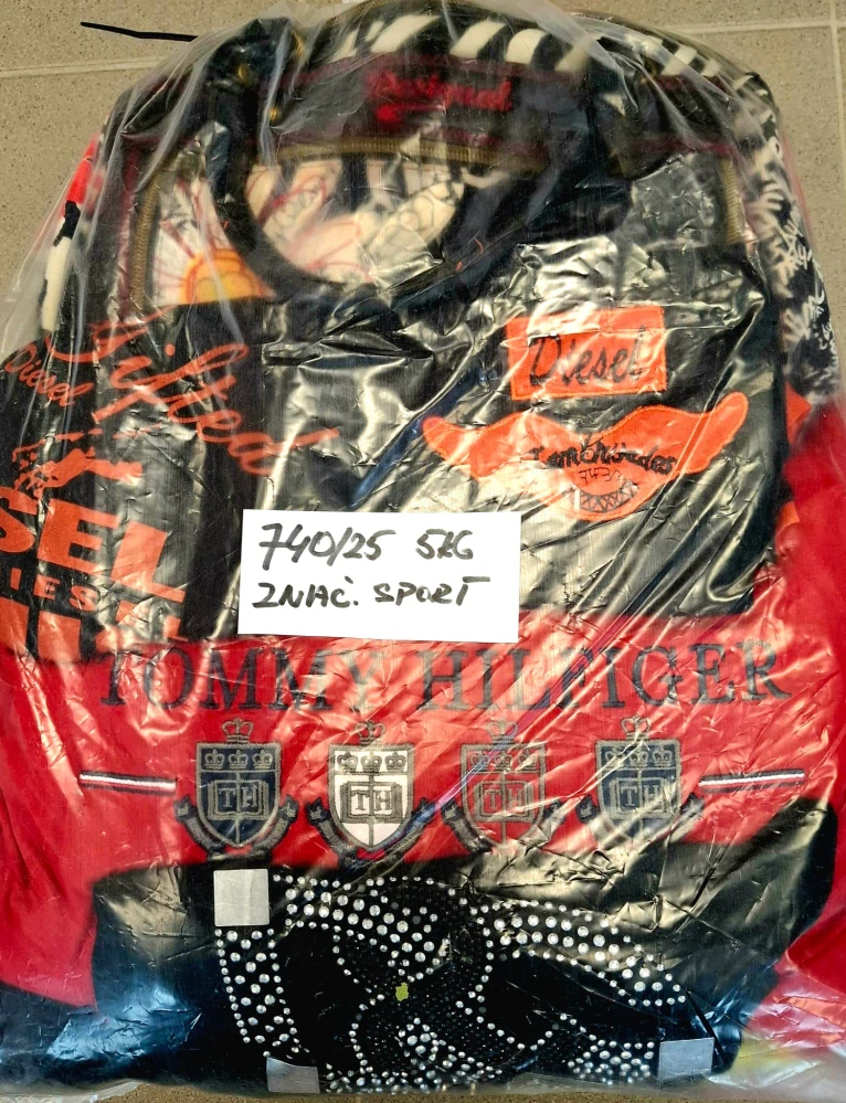 Balík 740/25, Značkový sport pro dospělé a děti + jiné značky., Originál 5 kg,1,2 jak., 2 DODAVATEL