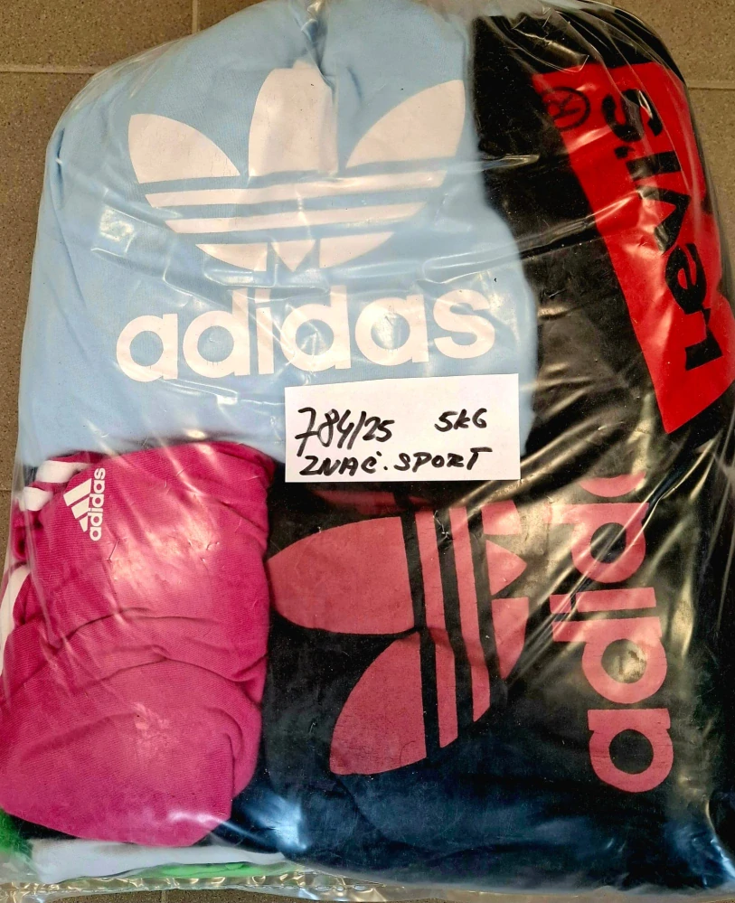 Balík 784/25, Značkový sport pro dospělé a děti + jiné značky., Originál 5 kg,1,2 jak.