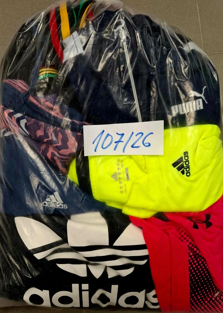 Balík 107/26, Značkový sport pro dospělé a děti + jiné značky., Originál 5 kg,1,2 jak.