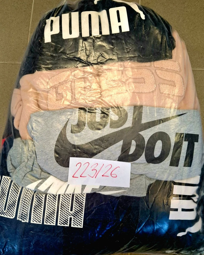Balík 223/26, Značkový sport pro dospělé a děti + jiné značky., Originál 5 kg,1,2 jak.