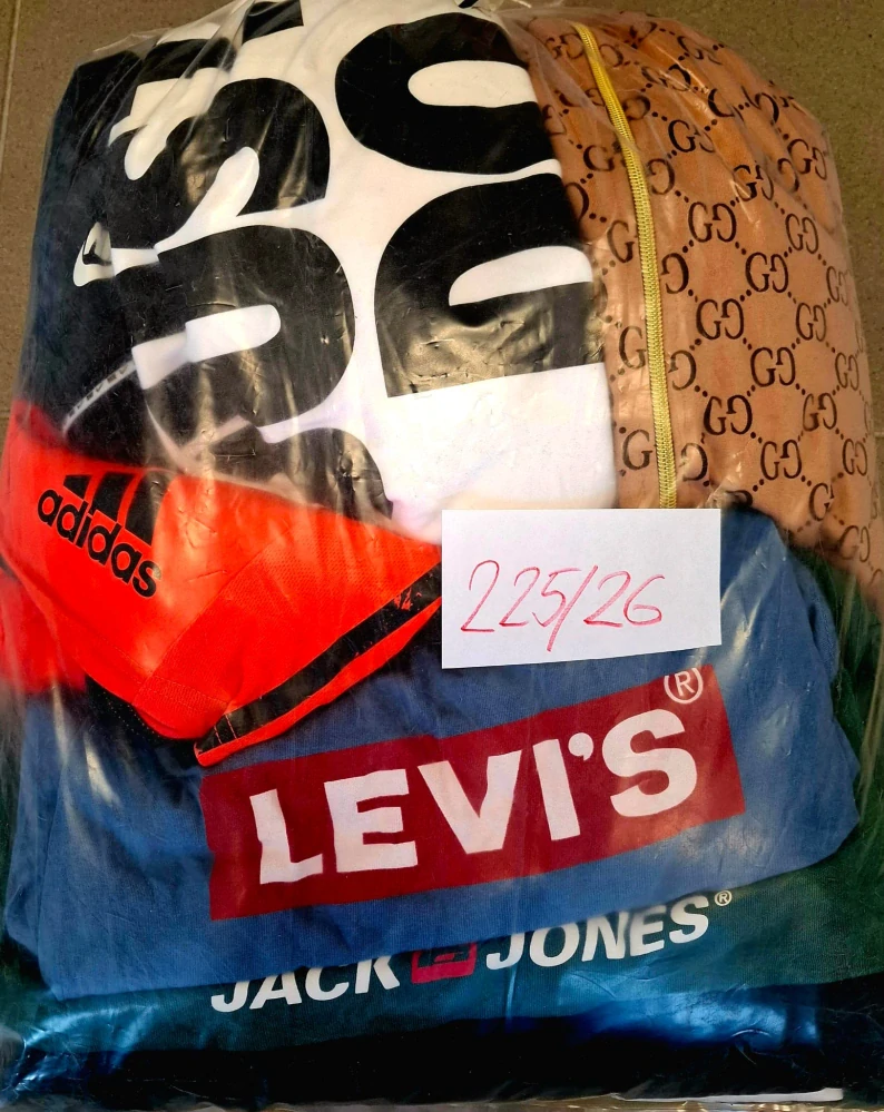 Balík 225/26, Značkový sport pro dospělé a děti + jiné značky., Originál 5 kg,1,2 jak.