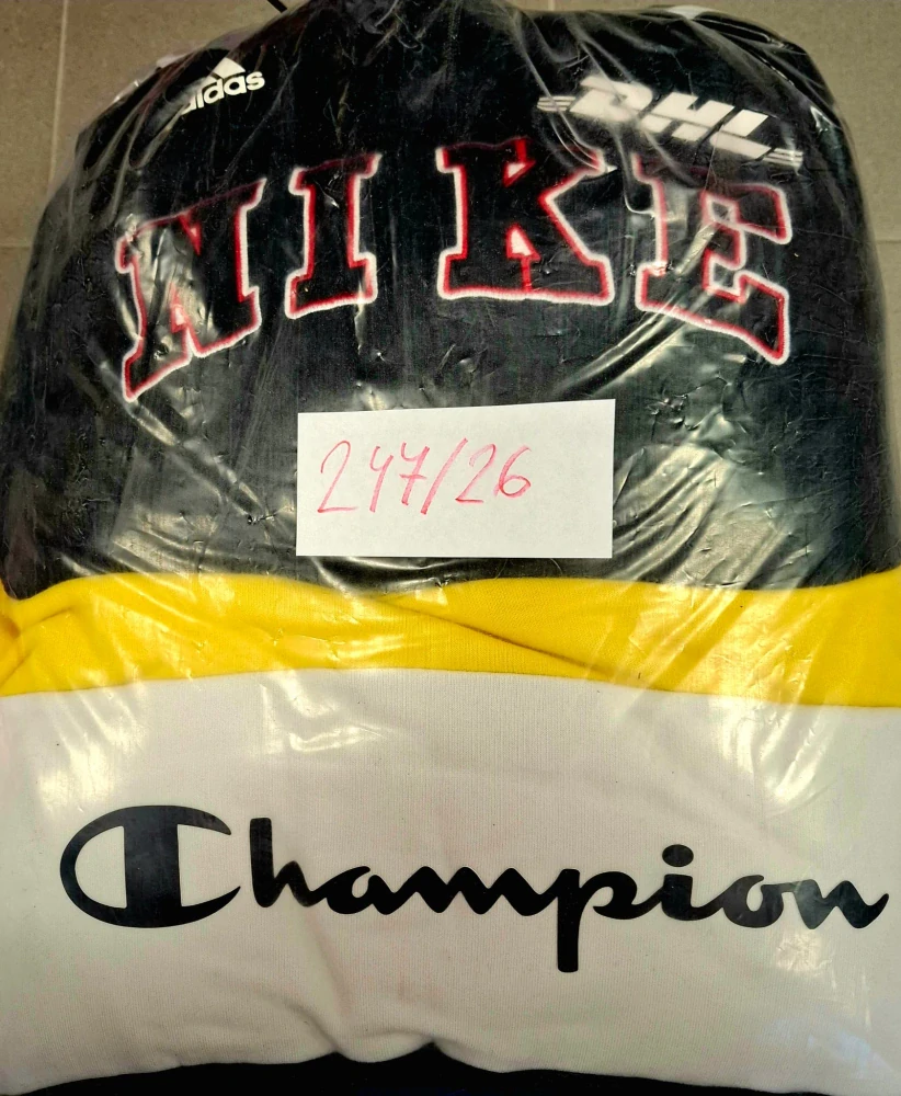 Balík 247/26, Značkový sport pro dospělé a děti + jiné značky., Originál 5 kg,1,2 jak.