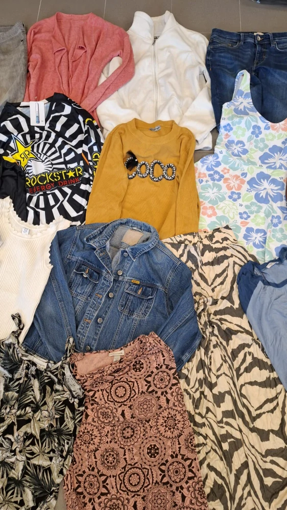 Balík 266/26 – 10 kg, dámský mix XS–L, první jakost, okrajově druhá jakost