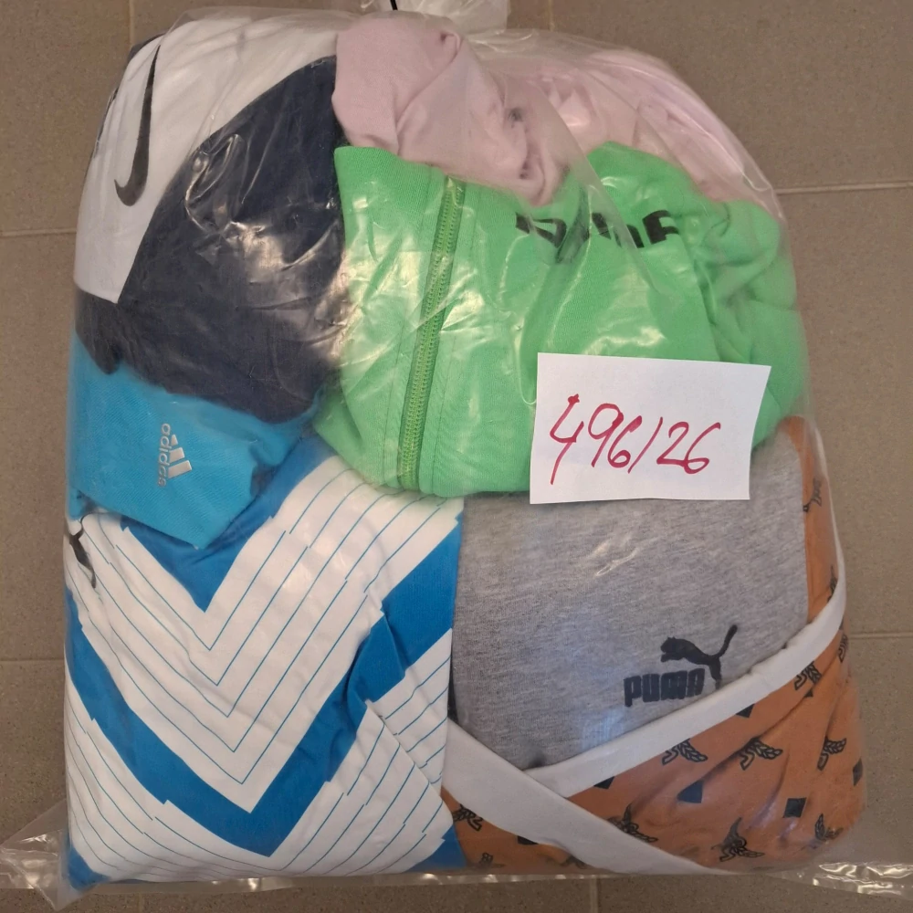 Balík 496/26, Značkový sport pro dospělé a děti + jiné značky., Originál 5 kg,1,2 jak.