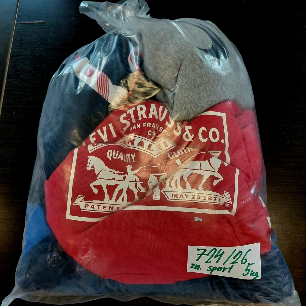 Balík 724/26, Značkový sport pro dospělé a děti + jiné značky., Originál 5 kg,1,2 jak.