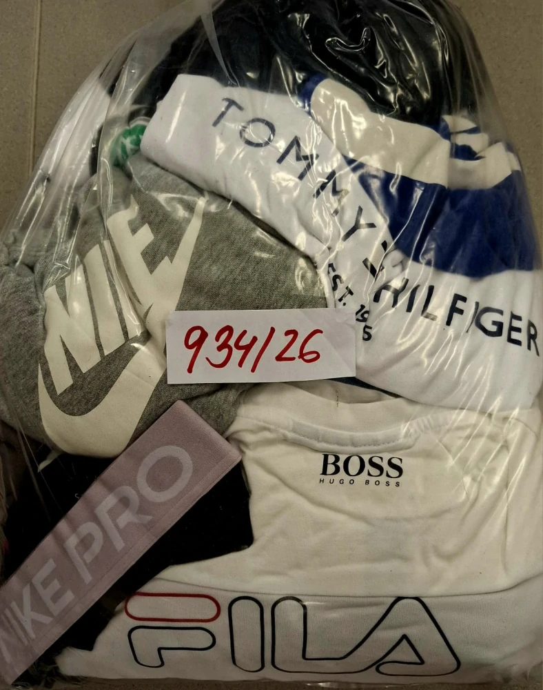 Balík 934/26, Značkový sport pro dospělé a děti + jiné značky., Originál 5 kg,1,2 jak.