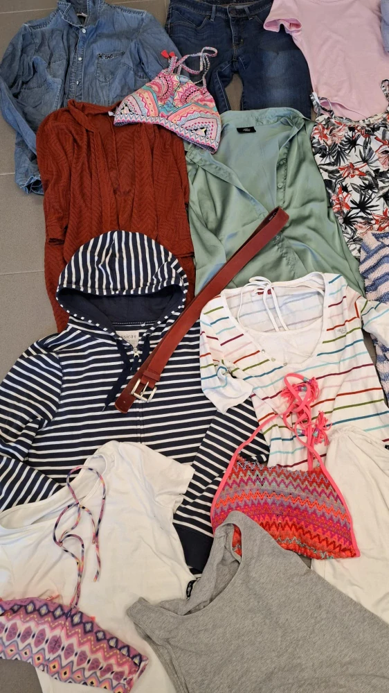 Balík 267/26 – 10 kg, dámský mix XS–L, první jakost, okrajově druhá jakost