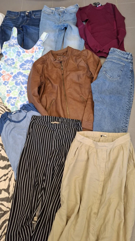 Balík 266/26 – 10 kg, dámský mix XS–L, první jakost, okrajově druhá jakost