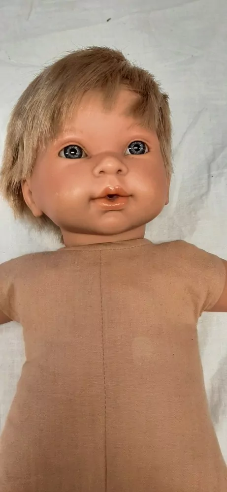 Balík 1228, Panenka Llorens, 0,7 kg, 40 cm, samostatně neprodejná