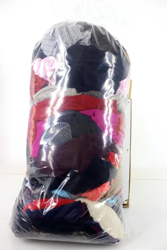 5 kg Výběrové čepice, šály, rukavice, 1 jak.+ cream, k dodání do 7 dnů od zaplacení