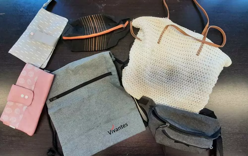 Balík 369, 9,2 Kg, Levné kabelky, batohy, pásky atd. 1,2 jakost
