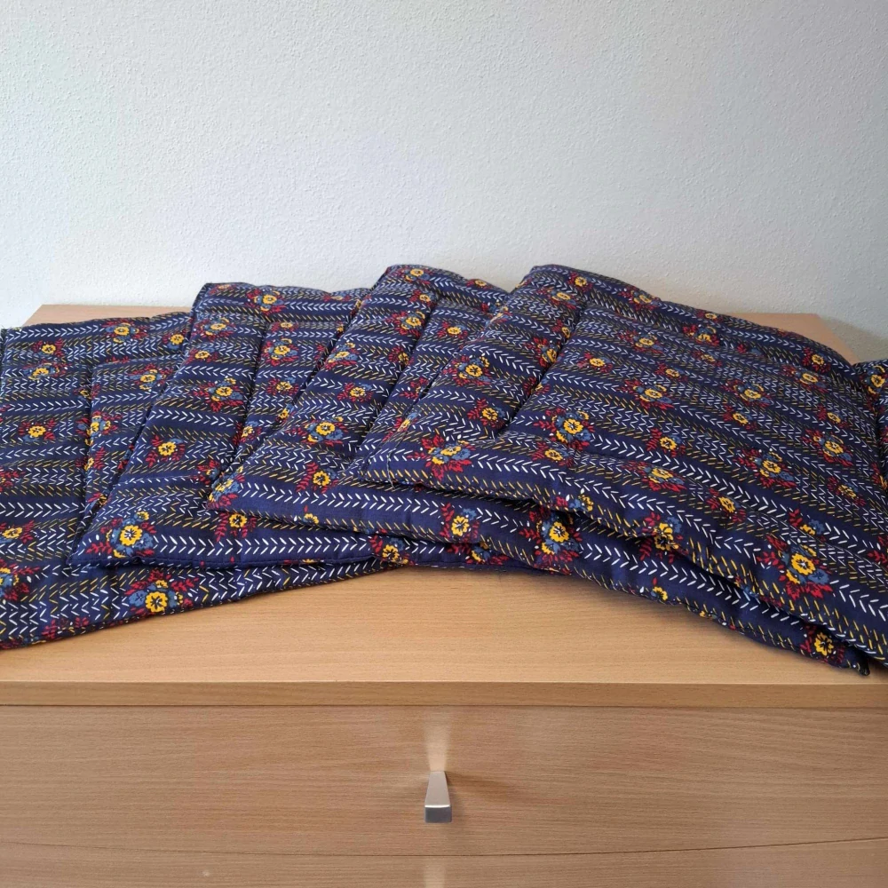 Balík 346/25 – Nové podsedáky 4 ks – 0,7 kg
