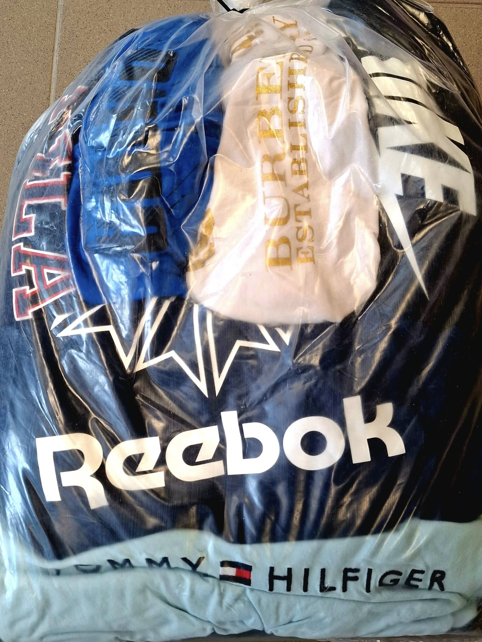 Balík 563/25, Značkový sport pro dospělé a děti + jiné značky., Originál 5 kg,1,2 jak.