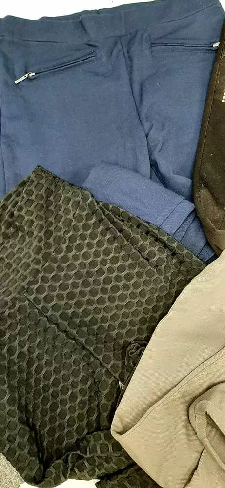 Balík 48, Dámské legíny, 2 kg, 1 jakost, 8 ks