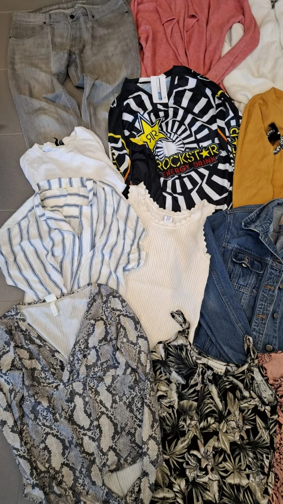 Balík 266/26 – 10 kg, dámský mix XS–L, první jakost, okrajově druhá jakost