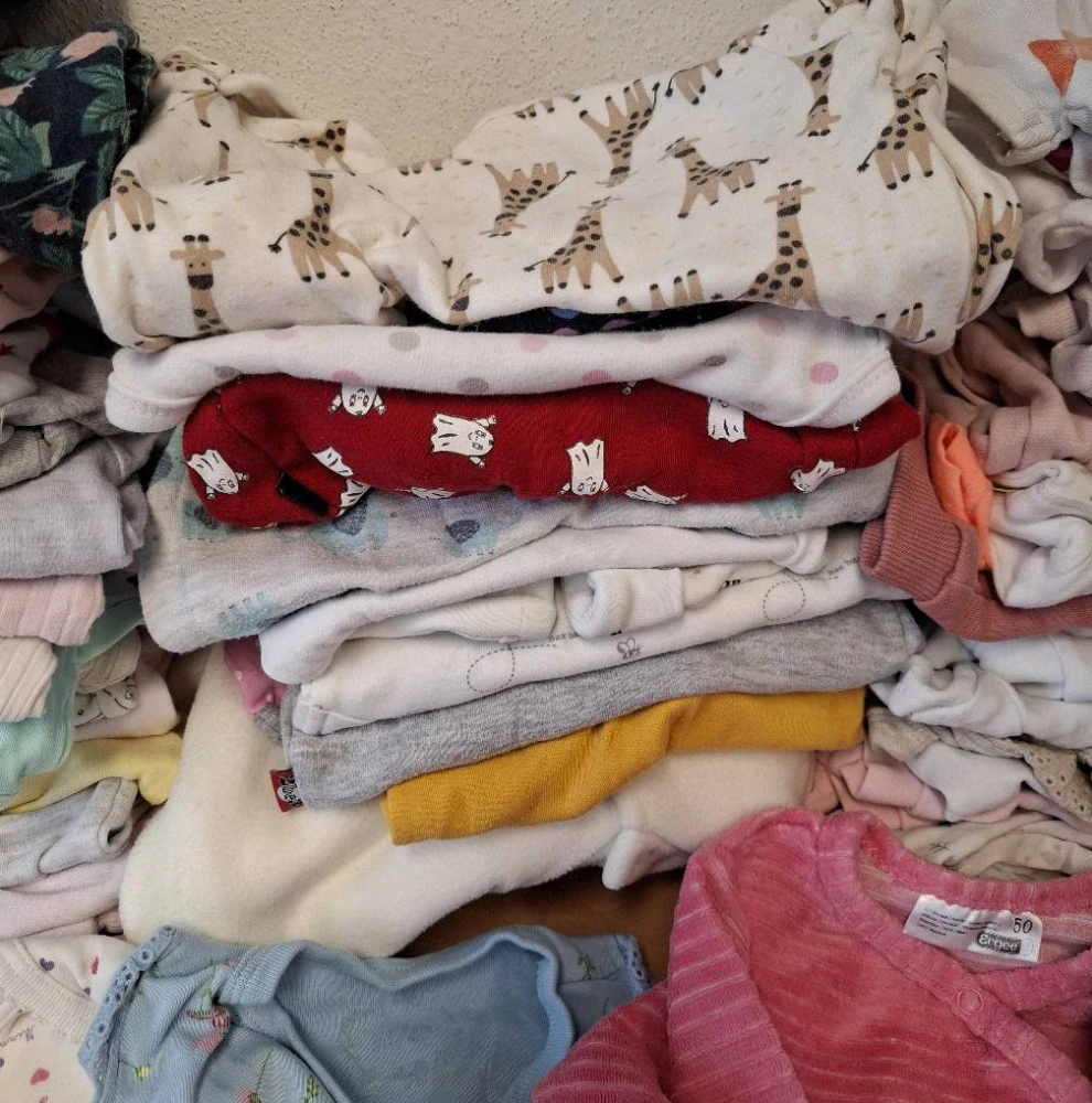 Balík 34/25, 3,8 Kg, Dívka velikost 0-3 měsíce, 1,2 jakost, 58 Ks